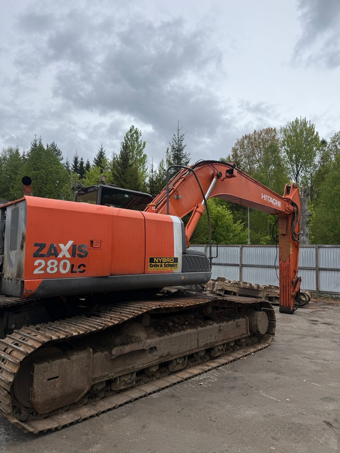 Hitachi Zaxis 280LC3