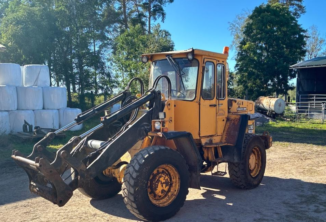 Demontering av hjullastare Volvo L50 från 1986