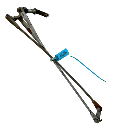Paralellarm med genomföring | 14043095, 14043100 | H7MB