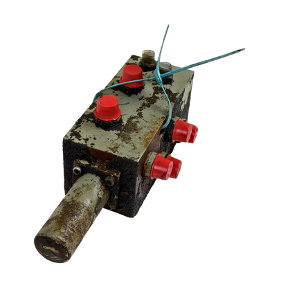 Omkopplingsventil för stödben / schaktblad | 14048195 | Åkerman H7MB