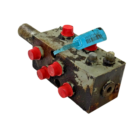 Omkopplingsventil för stödben / schaktblad | 14048195 | Åkerman H7MB