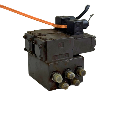 Valve block, quick coupling | 14243111 | Åkerman EW130C