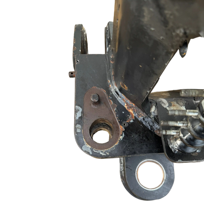 Kungen, fäste mellan maskin och bom | Huddig 1160D