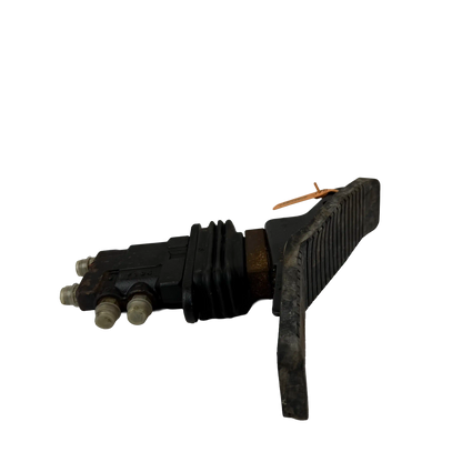 Pedal valve | 14371650