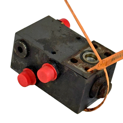 Hydraullås, schaktbladscylinder | 14242622 | Åkerman EW130C