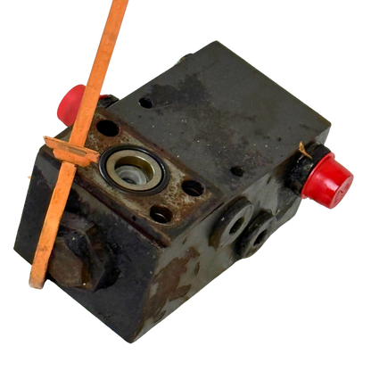 Hydraullås, schaktbladscylinder | 14242622 | Åkerman EW130C