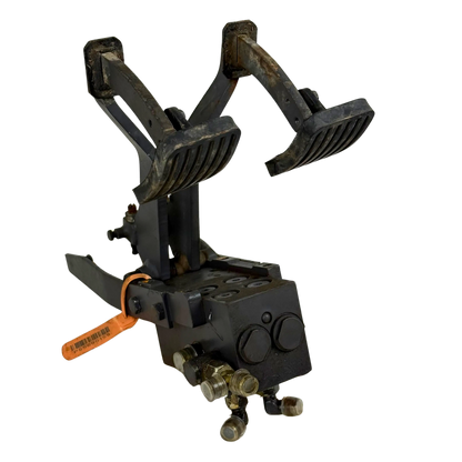 Pedalventil, slänt | 14054202 | Åkerman EW130C