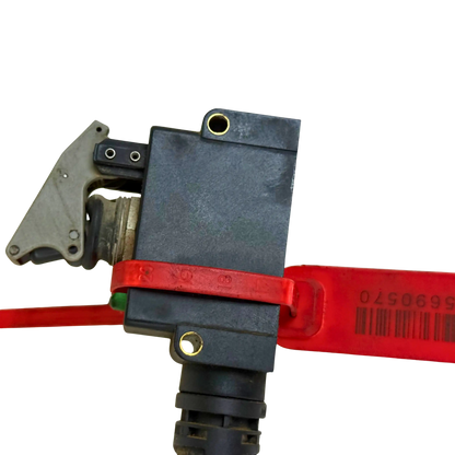 Switch | 17264641. 16303026