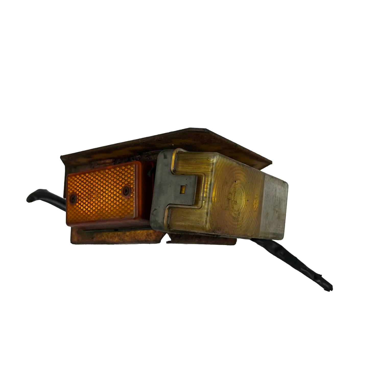 Positionsljus fram höger | 1576682, 4785120 | Volvo BM6300