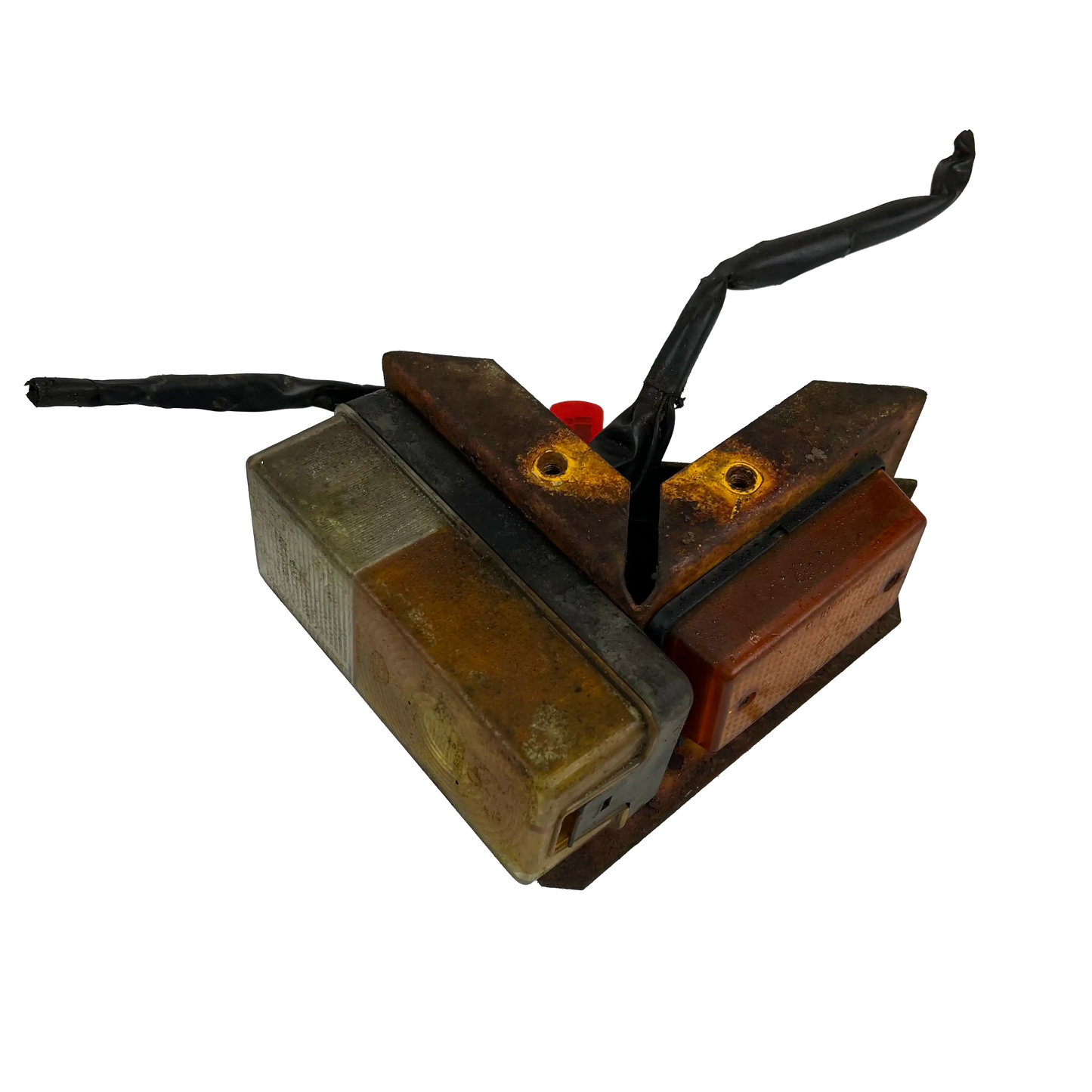 Positionsljus fram höger | 1576682, 4785120 | Volvo BM6300