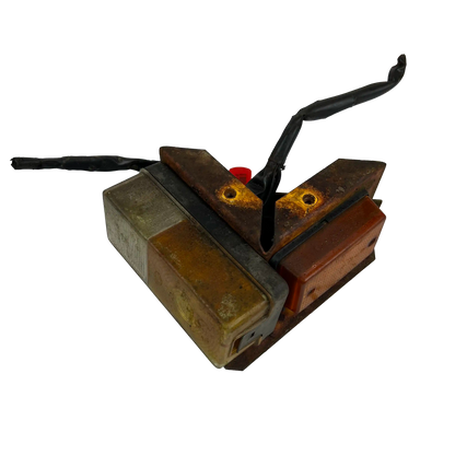 Positionsljus fram höger | 1576682, 4785120 | Volvo BM6300