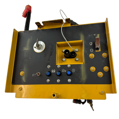 Panel | 307-3159, 149-2612, 209-5582, 241-8368 | Cat IT38H