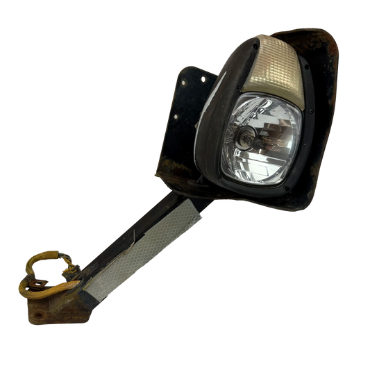 Lamphållare höger | 320-9868 | Cat IT38H