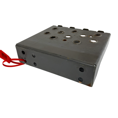 Steg verktygslåda | 7049994 | Hitachi ZX250LC-3