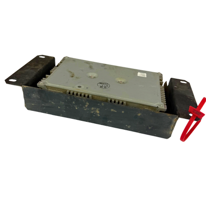 Control module with mounting plate | 9260335, 9292115 | Hitachi ZX250LC-3