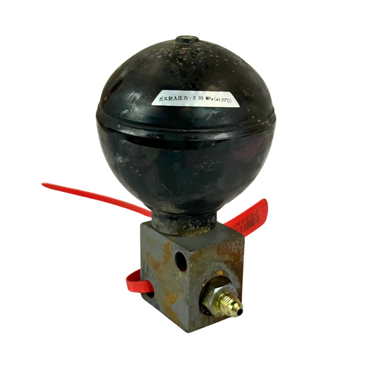 Valve with accumulator | 4195978, 3036998 | Hitachi ZX250LC-3