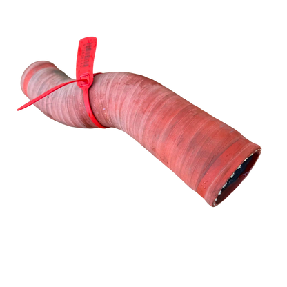 Tryckslang från laddtryckskylare till turbon | 4643559 | Hitachi ZX250LC-3