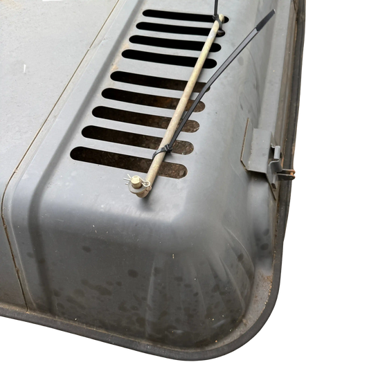 Motorlucka komplett | 8104763 | Hitachi ZX250LC-3