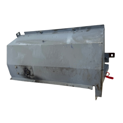 Täckplåt till ljuddämpare | 7048258 | Hitachi ZX250LC-3