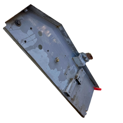 Plåt framför hydraultank | 7054060 | Hitachi ZX250LC-3