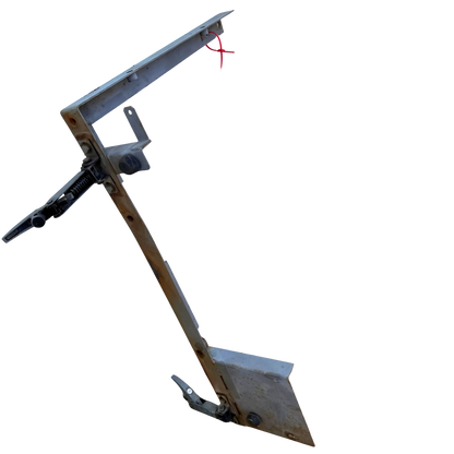 Låsbåge till motor lucka | 7050109 | Hitachi ZX250LC-3