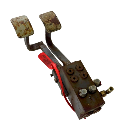 Pedalventil fram-back komplett | 14046594 | Åkerman H9B