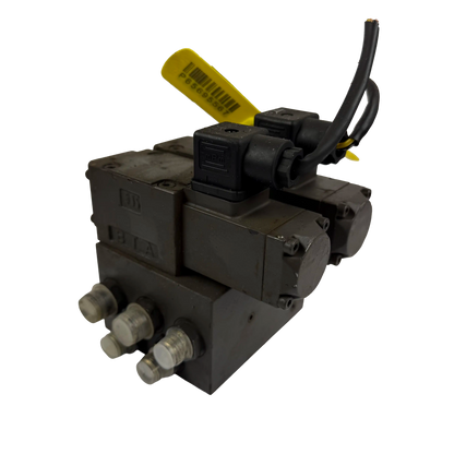 Quick coupler block | 14243111 | Åkerman EW200