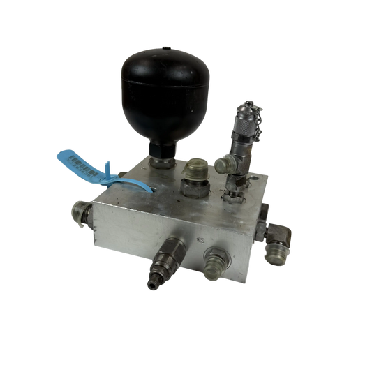 Ventilblock med ackumulator | 14569654, 14578202, 14588218 | Volvo EC460BLC