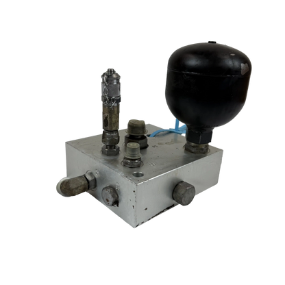 Ventilblock med ackumulator | 14569654, 14578202, 14588218 | Volvo EC460BLC