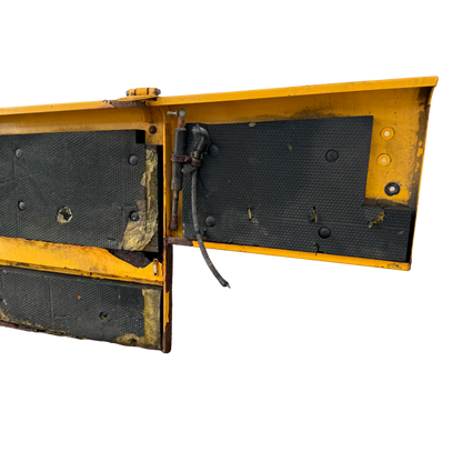 Sidolucka motor vänster | 11091684 | Volvo L70C