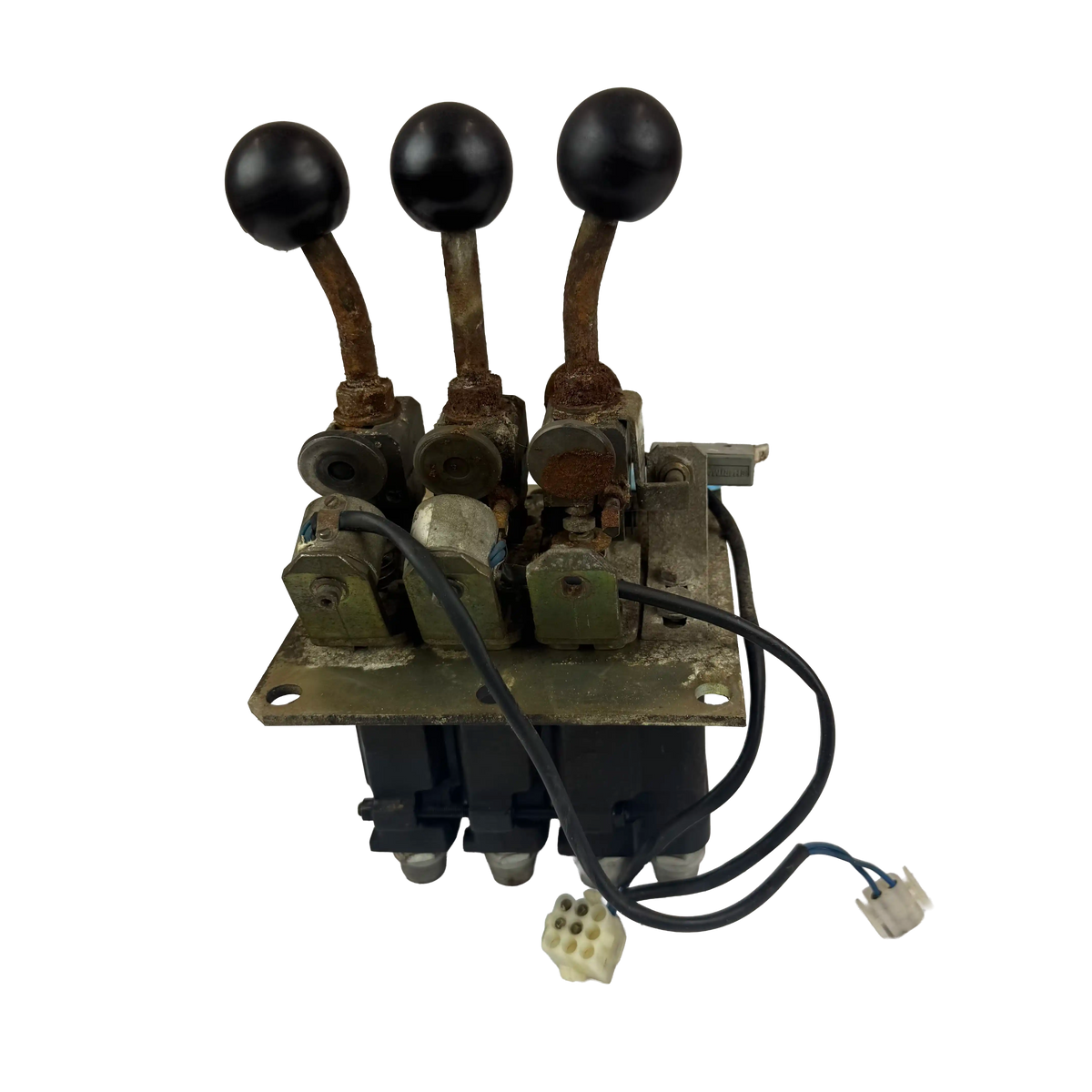 Control lever valve | 11090315 | Volvo L70C