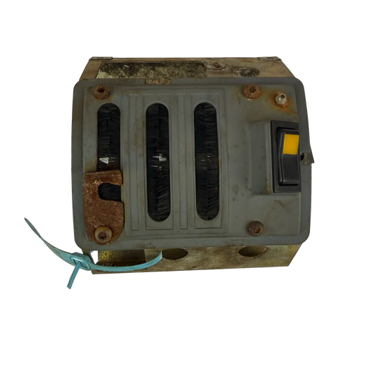 Cover control lever valve | 11006225, 11104638, 11104713 | Volvo L70C