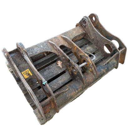 Large BM quick coupler | 11082300, 11045900 | Volvo L70C