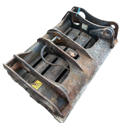 Large BM quick coupler | 11082300, 11045900 | Volvo L70C