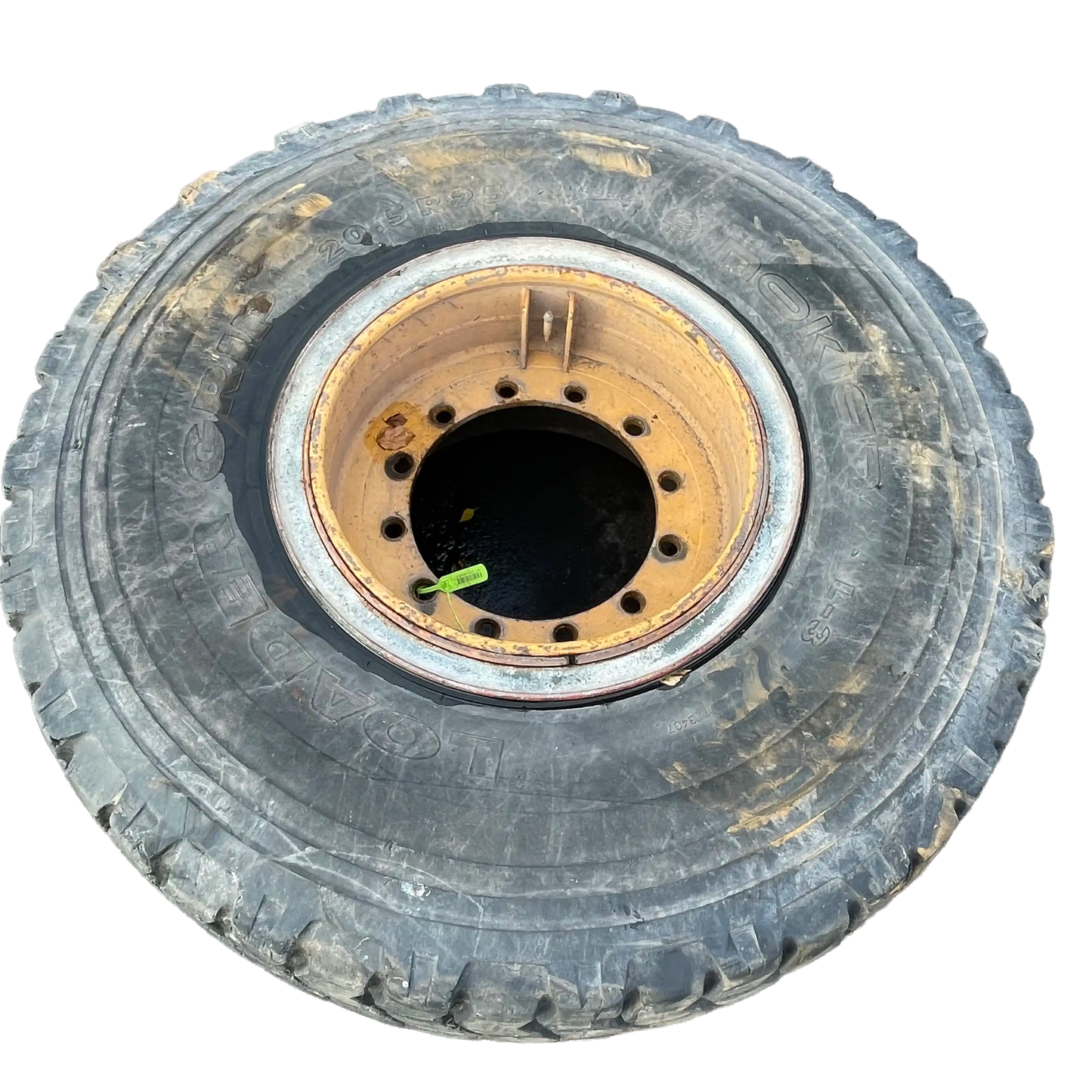 Tire on rim. tire is broken | Ljungby 1322