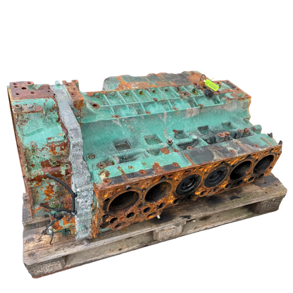 Motorblock d8h med vevaxel, renoveringsobjekt | 17211952, 24250934, 21688599 | Volvo EC250EL