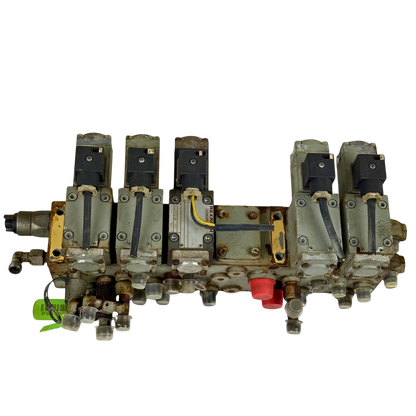 Kopplingsblock bakom hytt | 14250898 | H10B