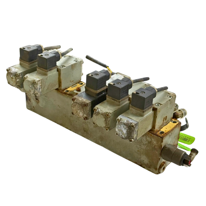 Kopplingsblock bakom hytt | 14250898 | Åkerman H10B