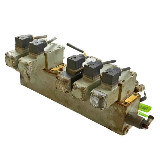 Kopplingsblock bakom hytt | 14250898 | Åkerman H10B