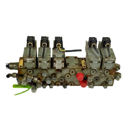 Kopplingsblock bakom hytt | 14250898 | Åkerman H10B