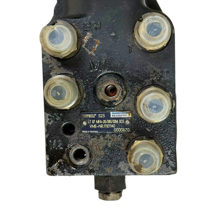 Fotbromsventil inklusive pedalställ | 11090732, 11101140, 11704317, 11997354 | Volvo L70C