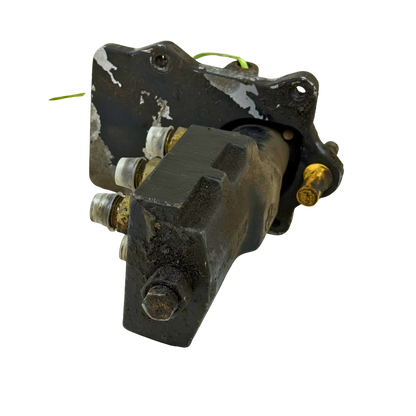 Fotbromsventil inklusive pedalställ | 11090732, 11101140, 11997354, 11704317 | Volvo L70C