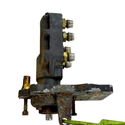 Fotbromsventil inklusive pedalställ | 11090732, 11101140, 11704317, 11997354 | Volvo L70C