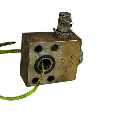 Kopplingsblock hydraulsystem: lyft | 11091917 | Volvo L70C