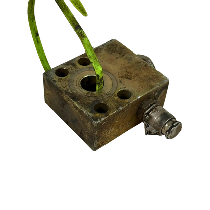 Clutch block hydraulic system: lift | 11091917 | Volvo L70C