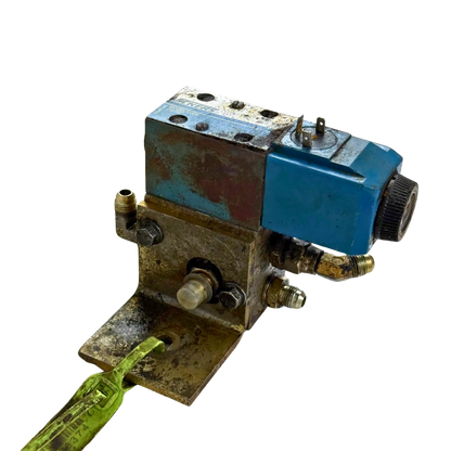 Magnetventil med kopplingsblock | 11090363, 11090349 | Volvo L70C