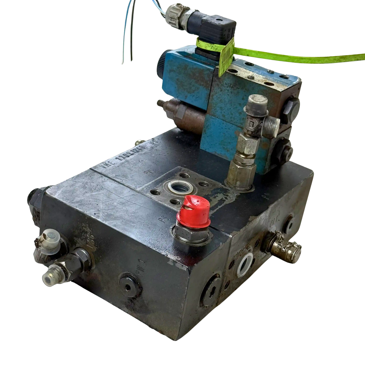 Ventilblock ink magnetventil | 11091240 | Volvo L70C