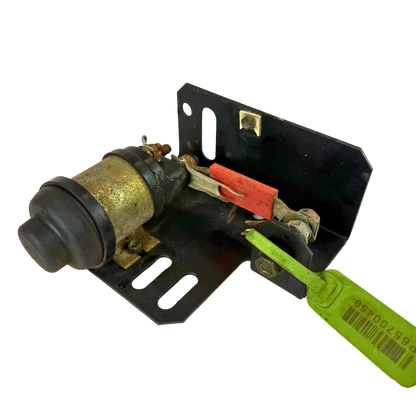 Tillslagsrelä till förvärmning | 8157006, 20367490 | Volvo L70C