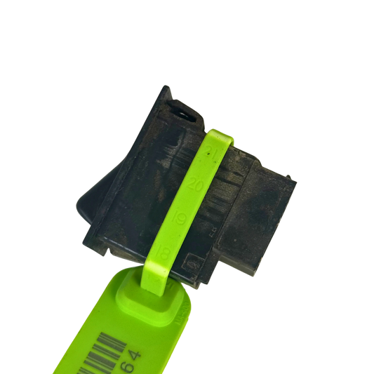 Strömbrytare reservstyrning | 4803530, 93538, 11039505 | Volvo L70C