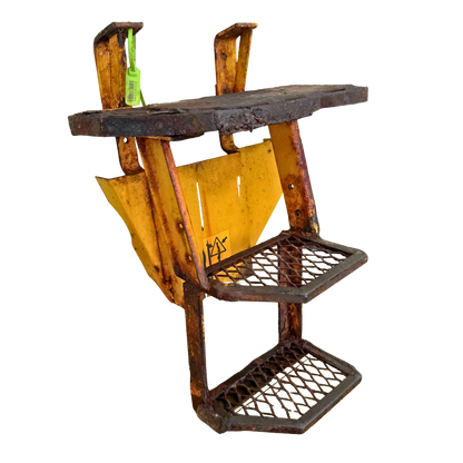 Fotsteg vänster | 11101178 | Volvo L50